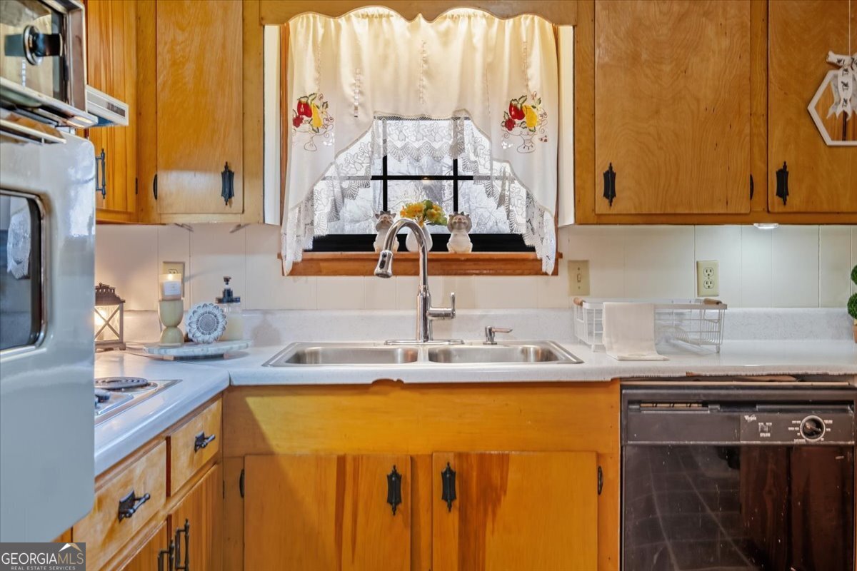 463 Compton Road SE Silver Creek GA 30173