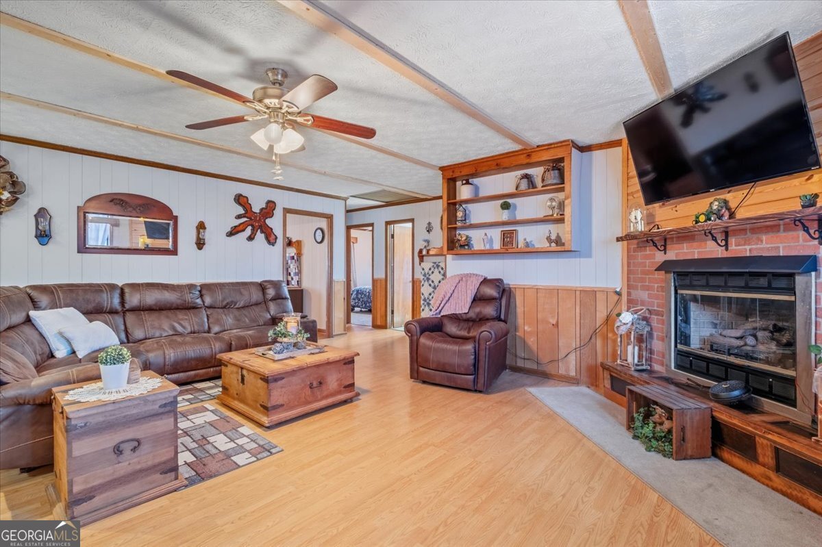 463 Compton Road SE Silver Creek GA 30173