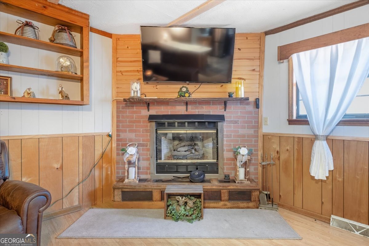 463 Compton Road SE Silver Creek GA 30173