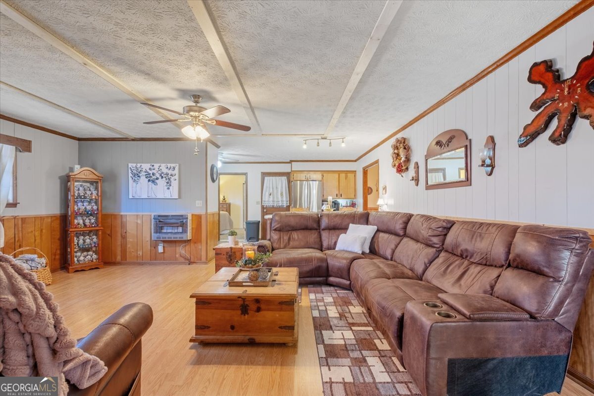 463 Compton Road SE Silver Creek GA 30173
