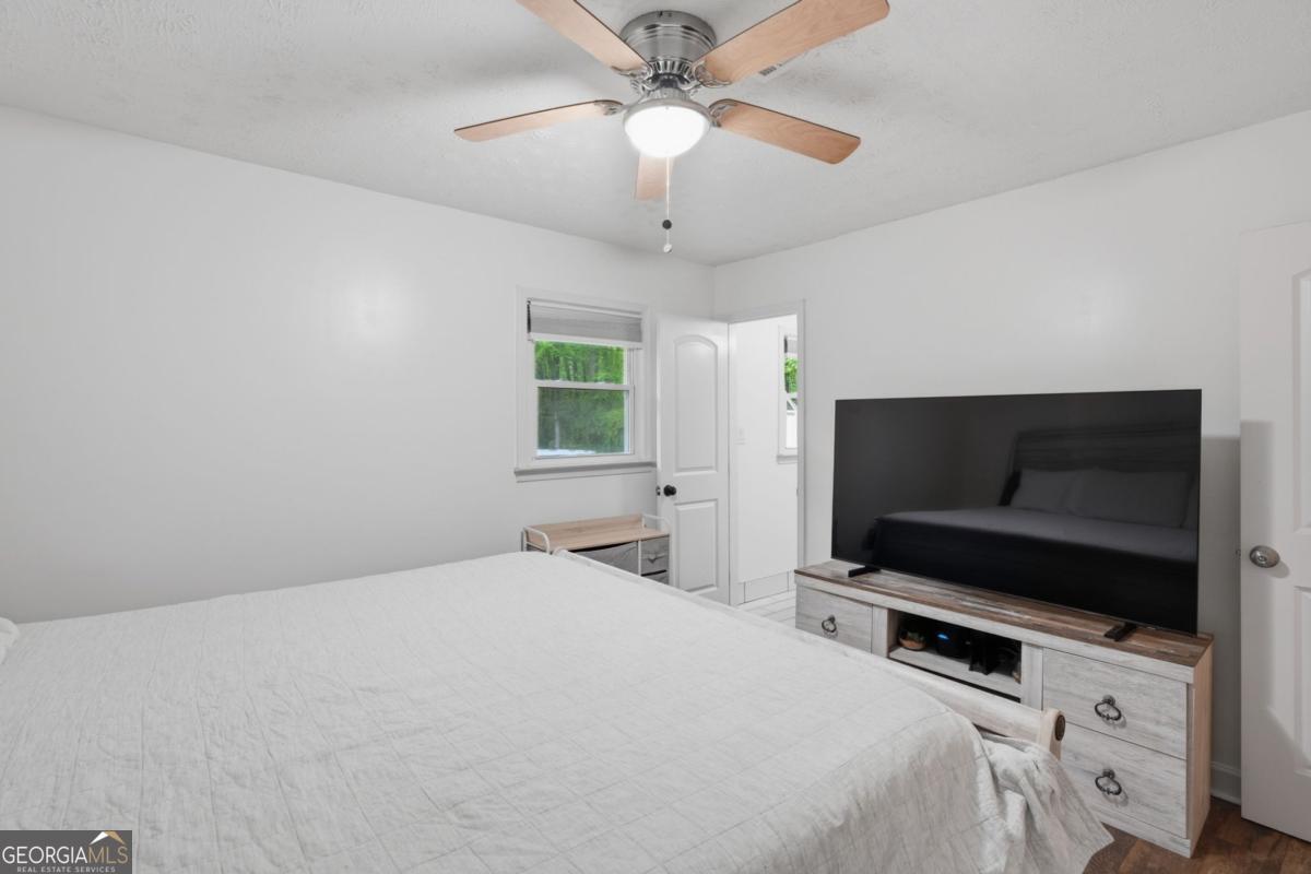 405 W Barbara Lane Carrollton GA 30117