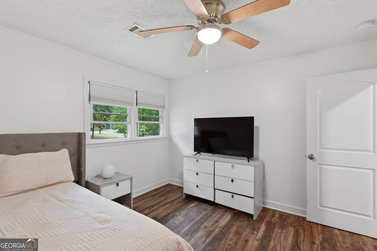 405 W Barbara Lane Carrollton GA 30117