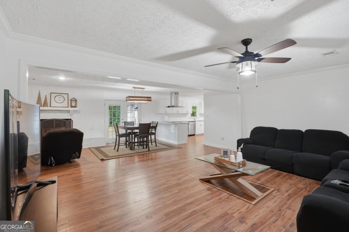 405 W Barbara Lane Carrollton GA 30117