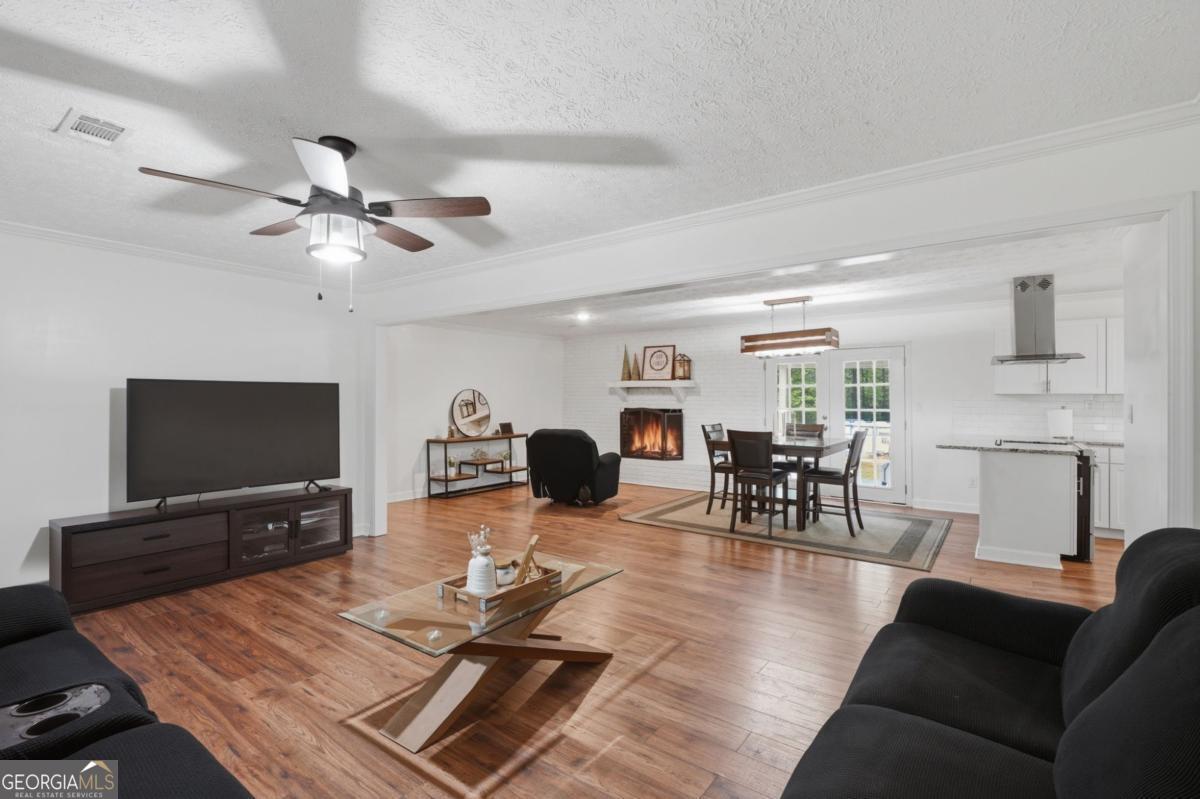 405 W Barbara Lane Carrollton GA 30117
