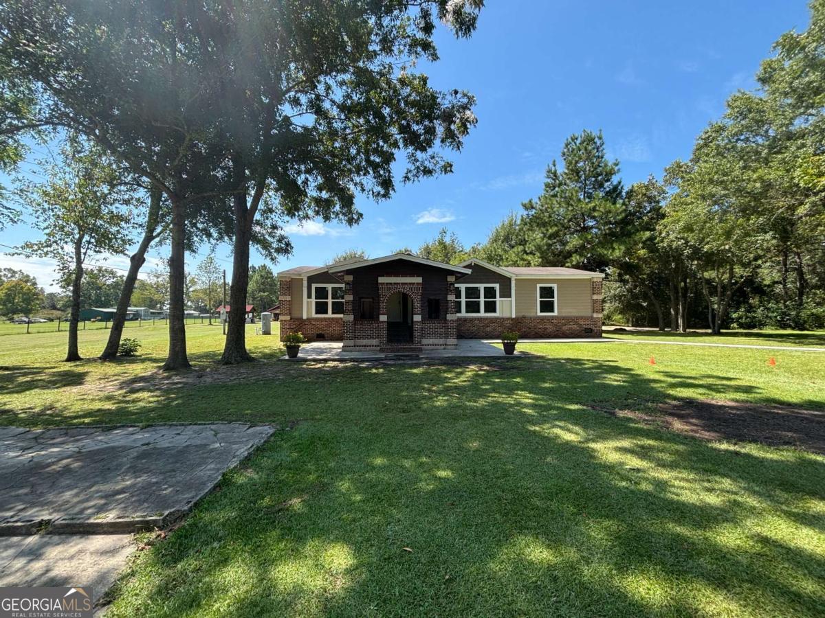 694 Overstreet Road Jesup GA 31546