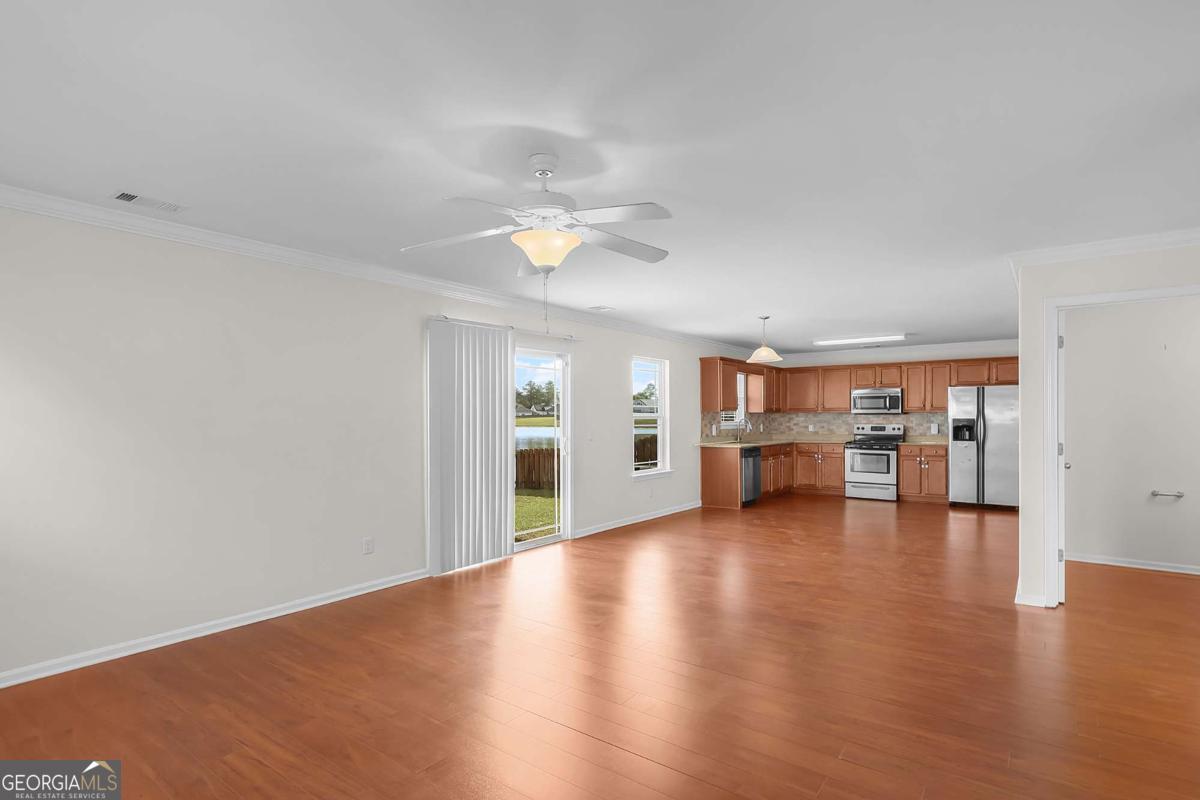 70 Lake Shore Boulevard Port Wentworth GA 31407