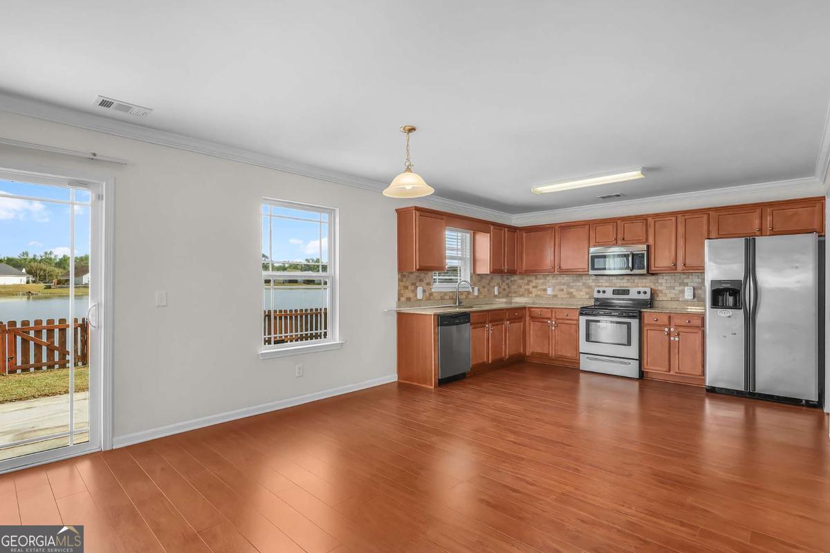 70 Lake Shore Boulevard Port Wentworth GA 31407