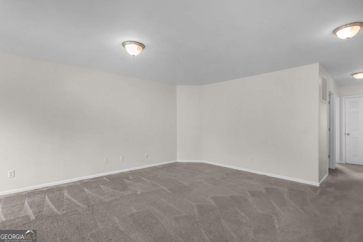 70 Lake Shore Boulevard Port Wentworth GA 31407