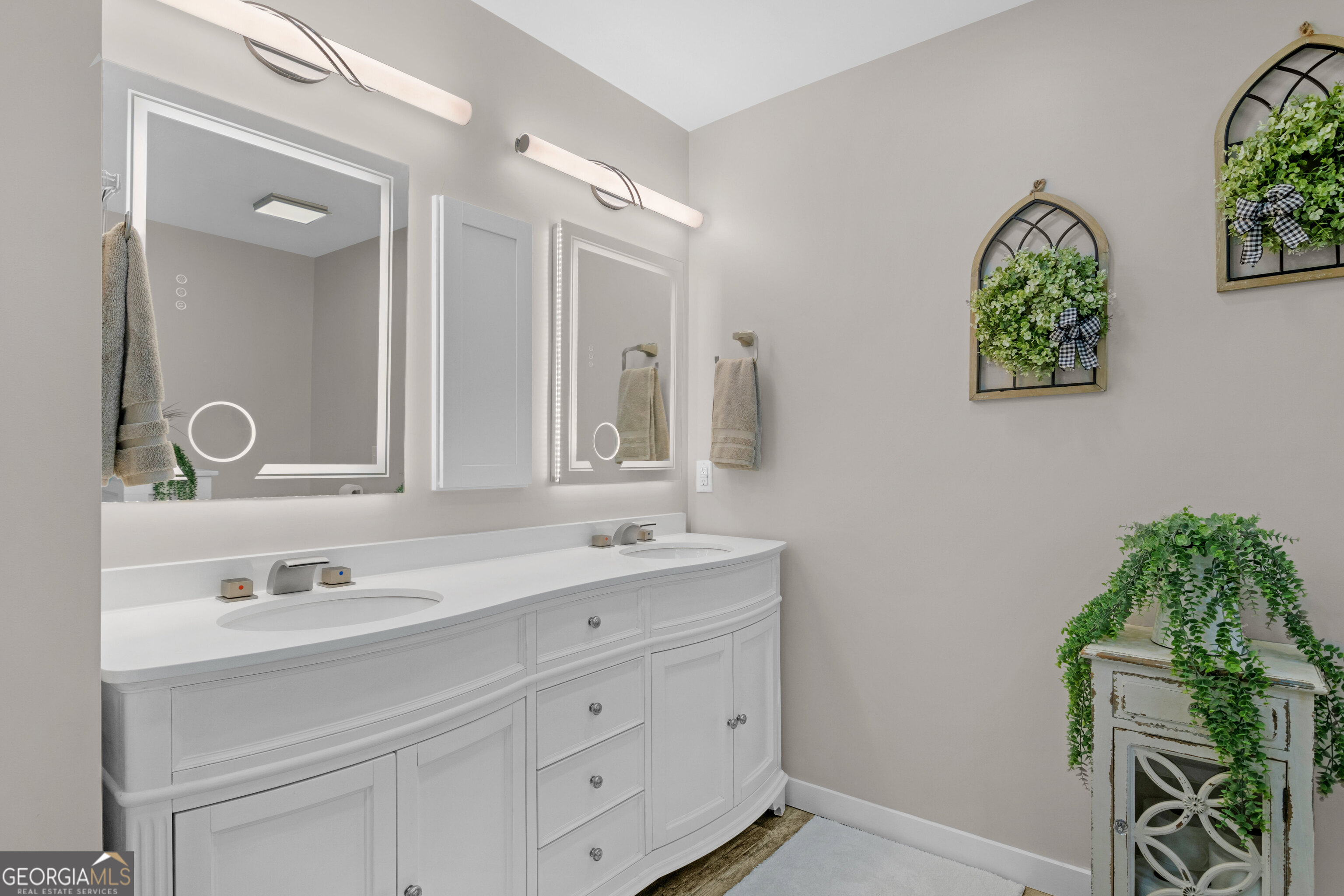 897 Empire Road Jesup GA 31545