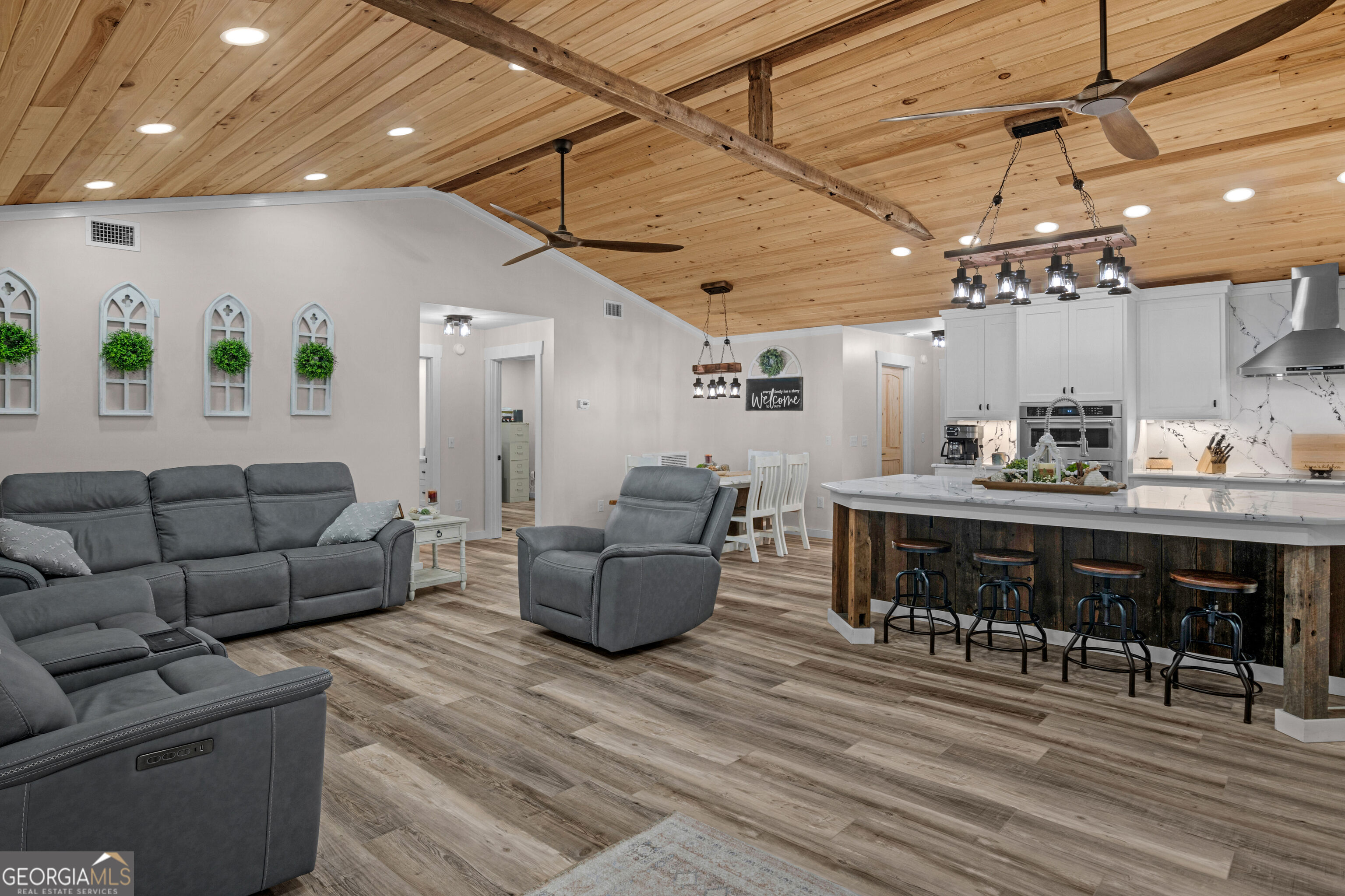 897 Empire Road Jesup GA 31545