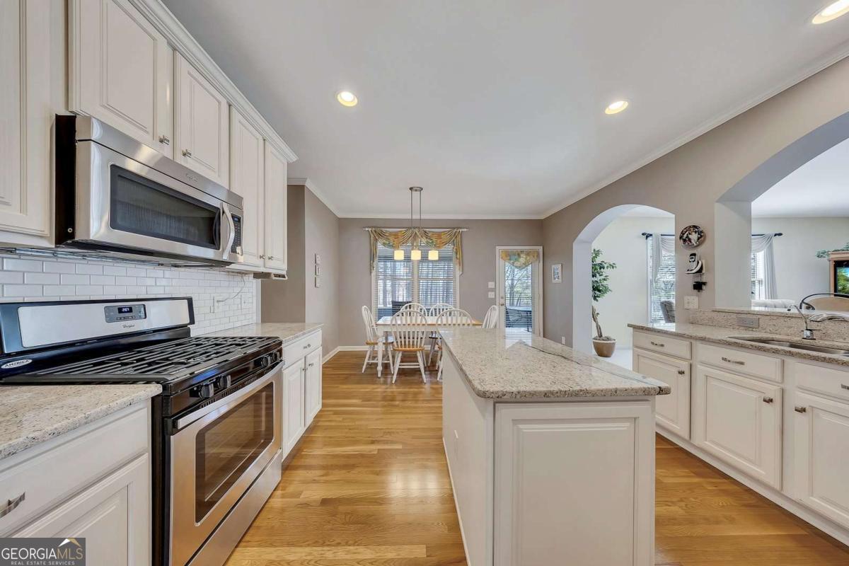 3007 Ironhill Way Woodstock GA 30189