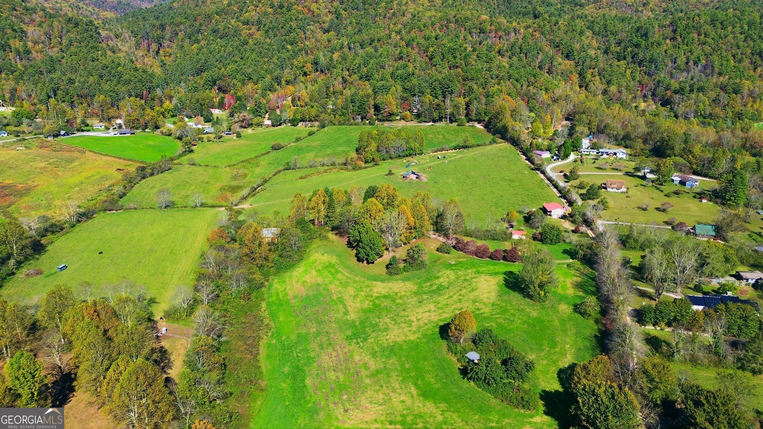230 Majors Lane Rabun Gap GA 30568