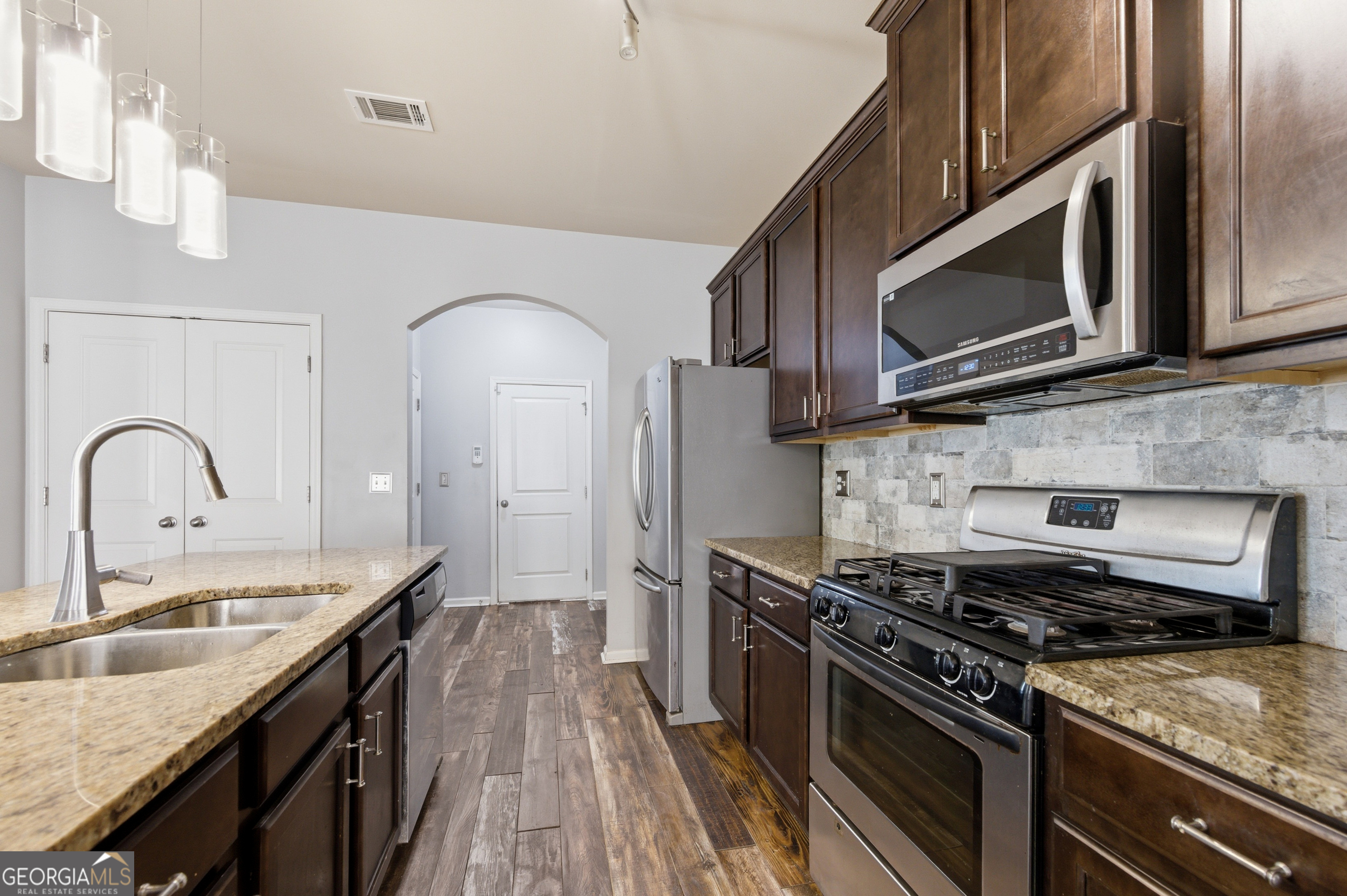20 Grampian Way Marietta GA 30008