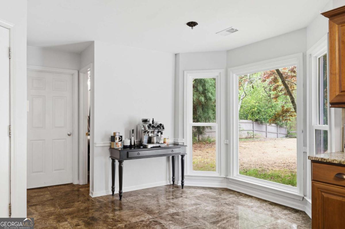 752 Hunters Trace Dallas GA 30157