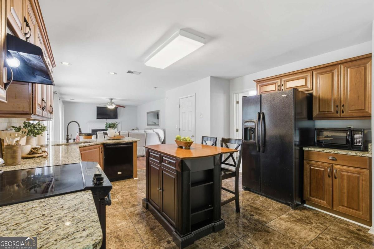 752 Hunters Trace Dallas GA 30157