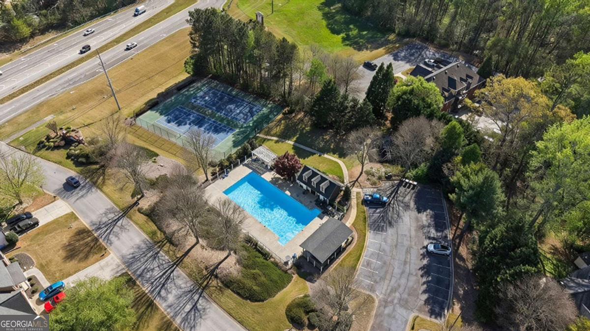 752 Hunters Trace Dallas GA 30157