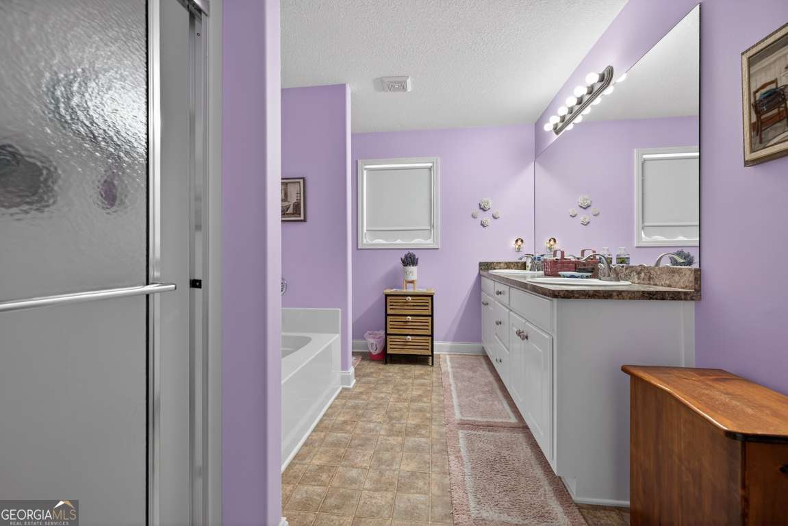 1411 Silvergate Way Winder GA 30680