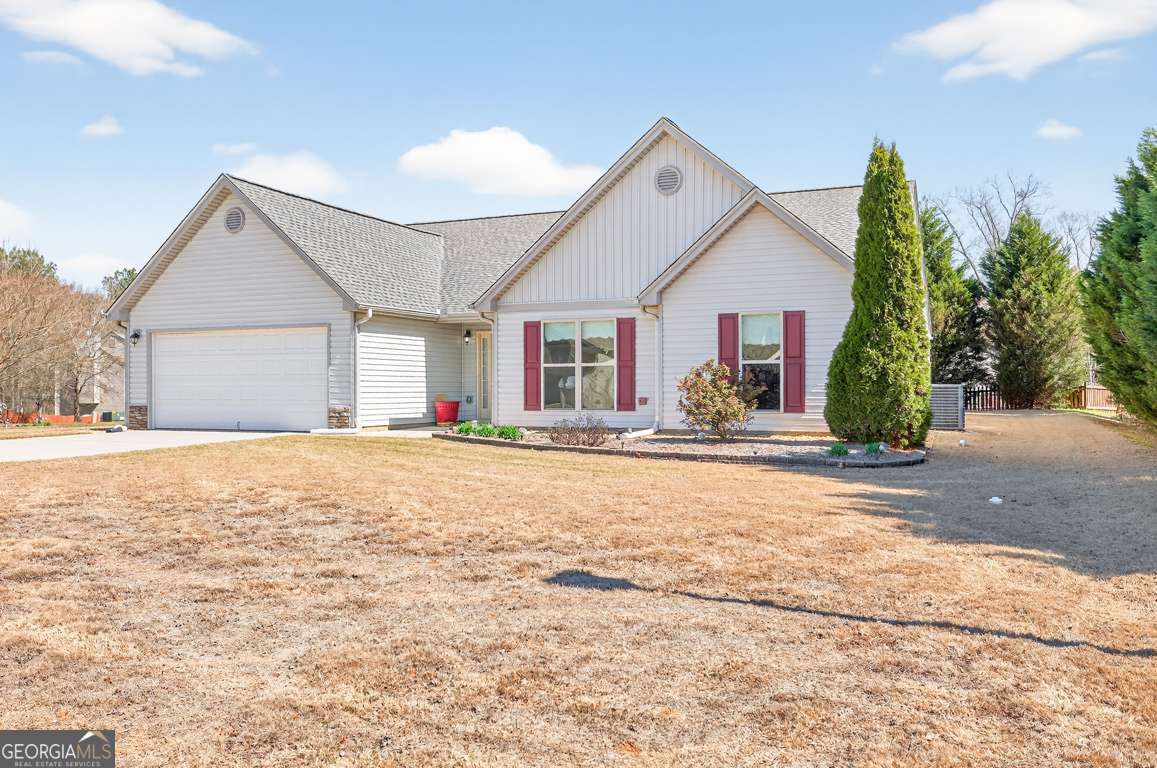 1411 Silvergate Way Winder GA 30680