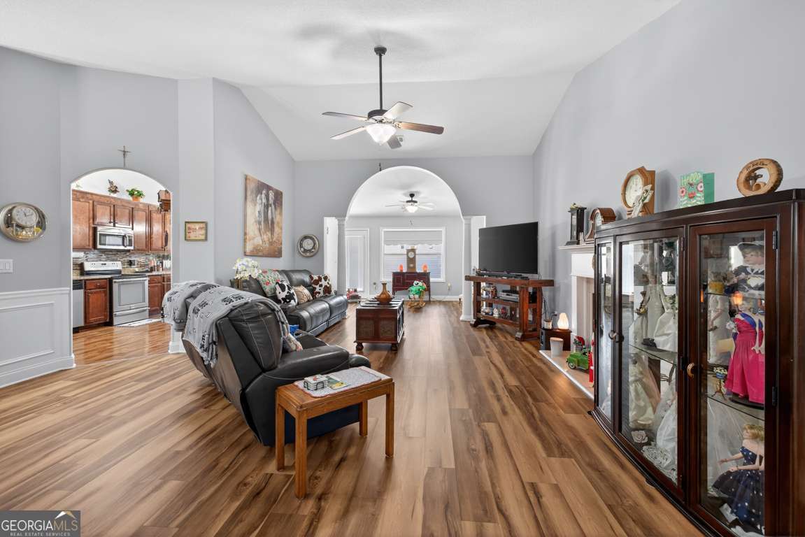 1411 Silvergate Way Winder GA 30680