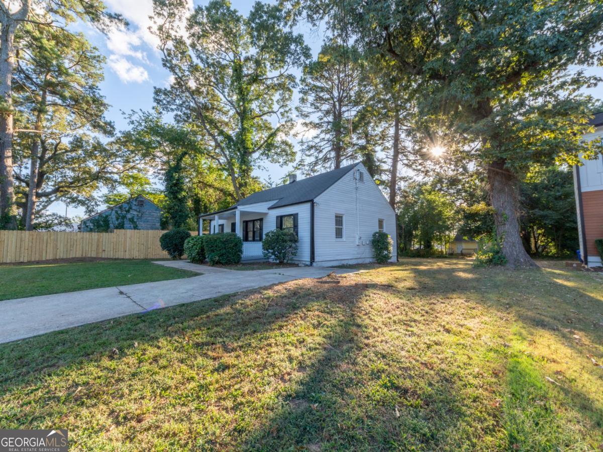 1809 Ellington Street Decatur GA 30032