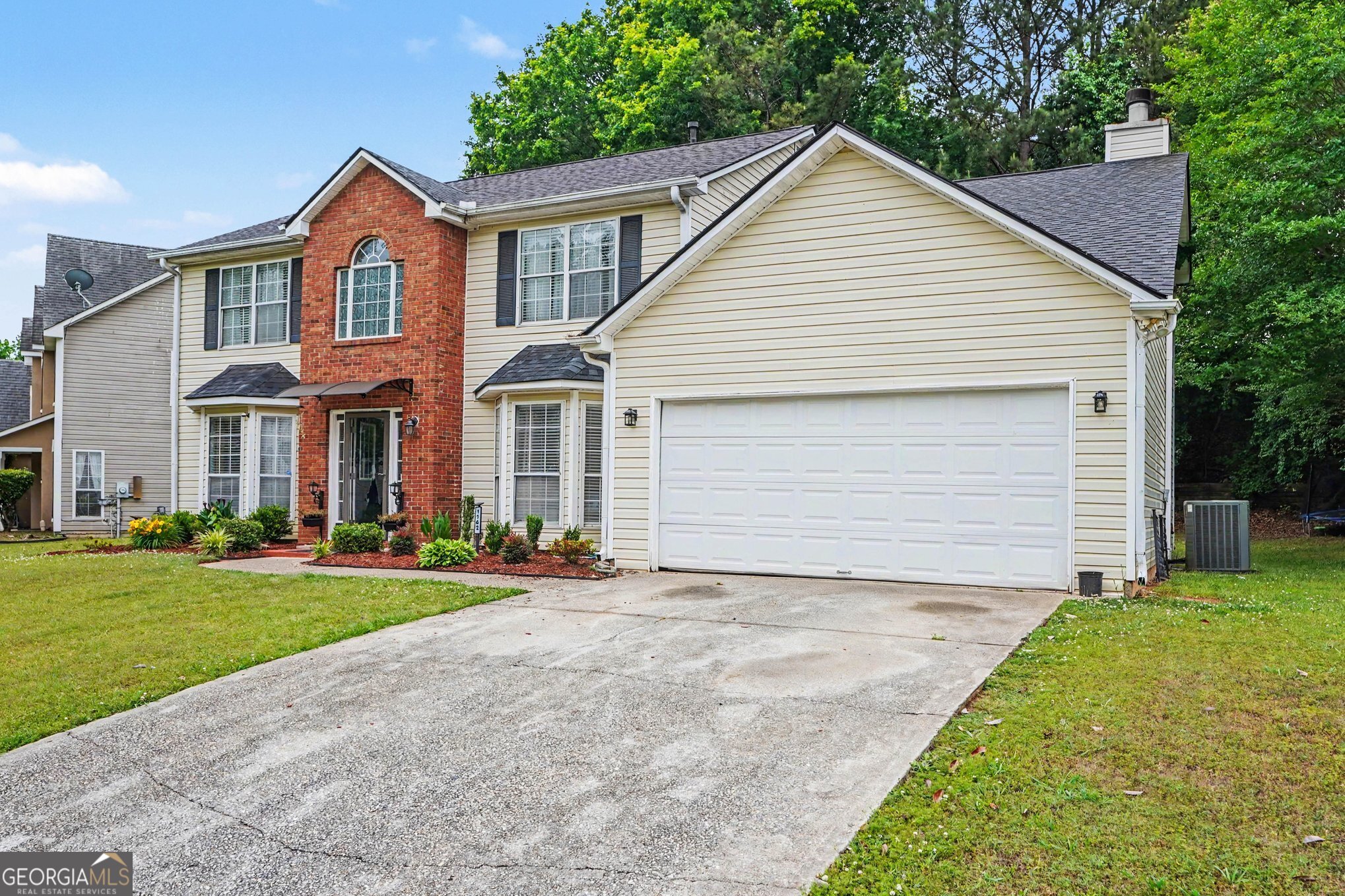 1142 W Shore Drive Riverdale GA 30296