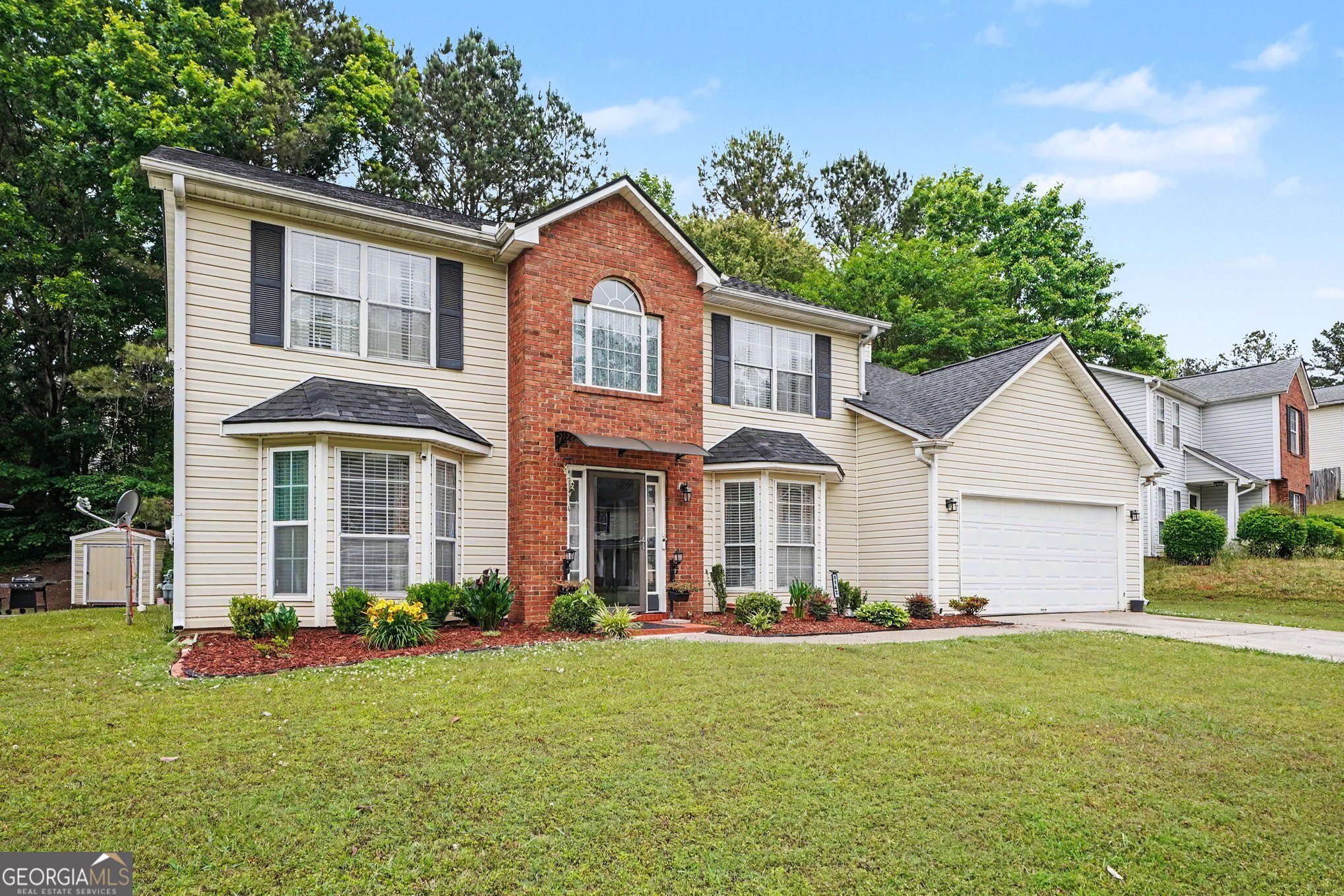 1142 W Shore Drive Riverdale GA 30296