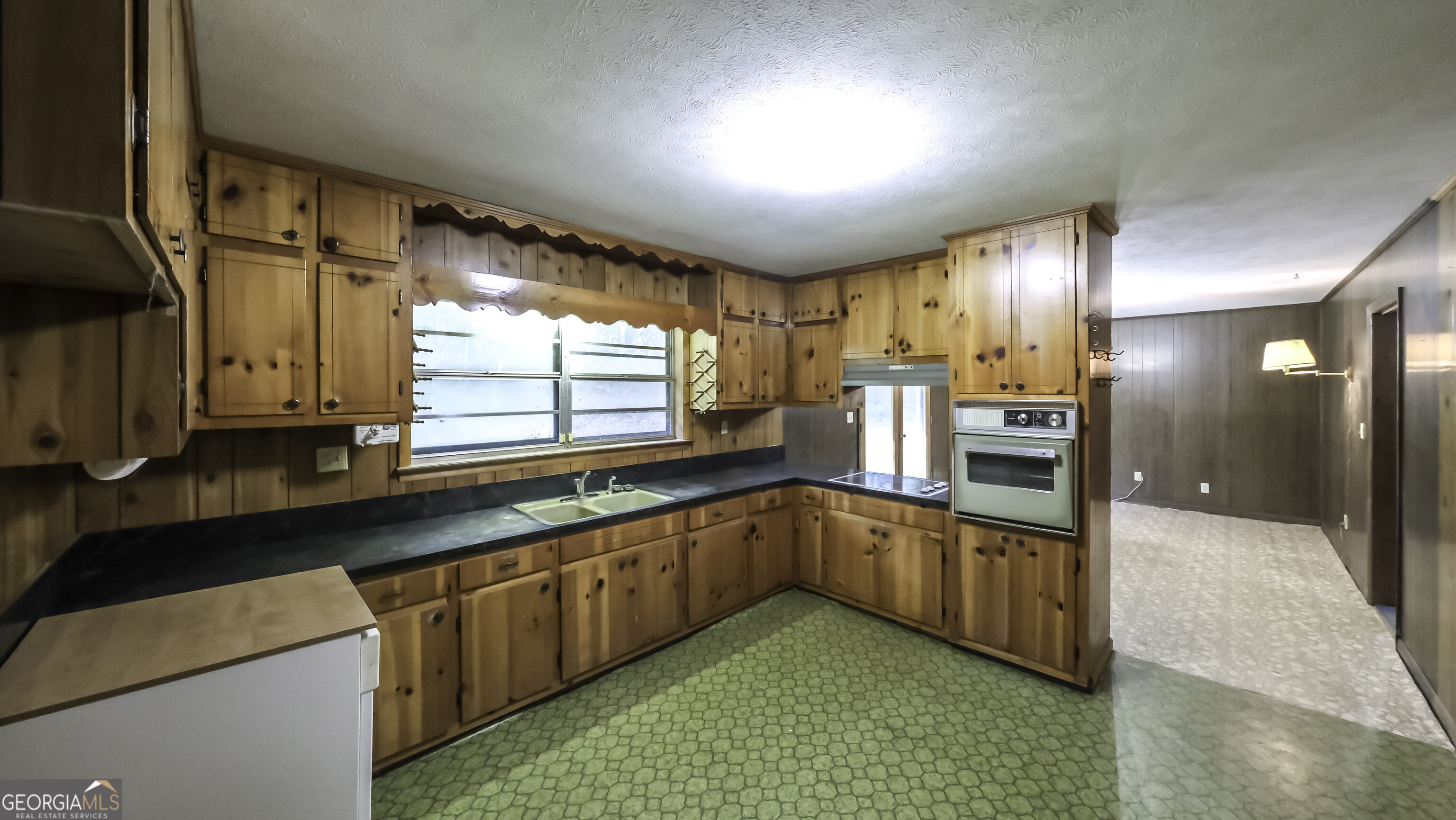14 Daniel Road Tallapoosa GA 30176