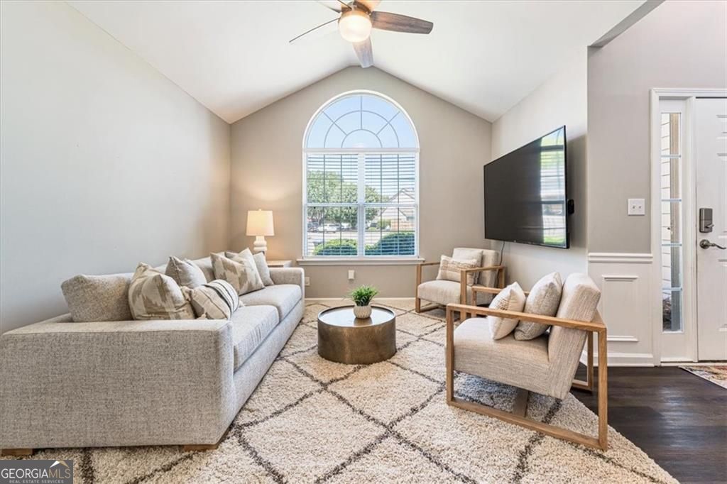 1020 Amber Leaf Court Roswell GA 30076