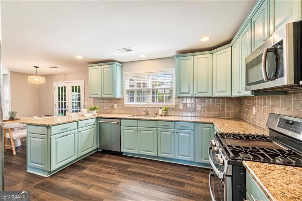 1020 Amber Leaf Court Roswell GA 30076