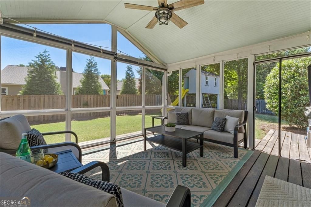 1020 Amber Leaf Court Roswell GA 30076