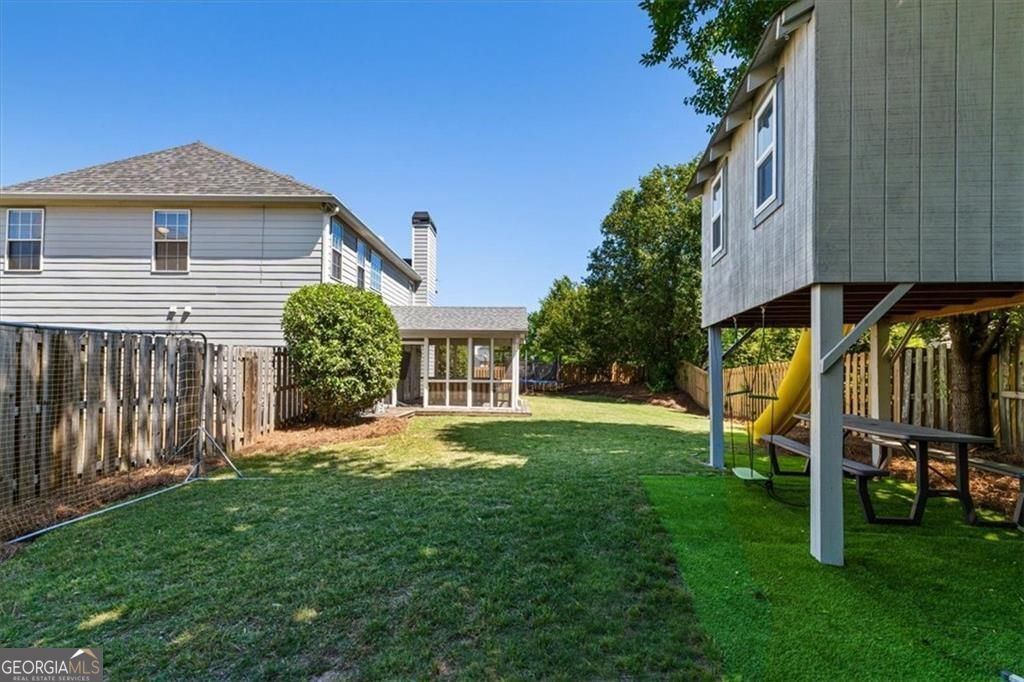 1020 Amber Leaf Court Roswell GA 30076