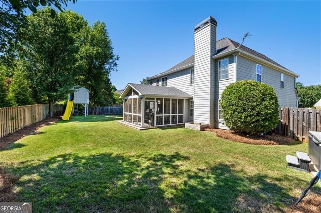 1020 Amber Leaf Court Roswell GA 30076