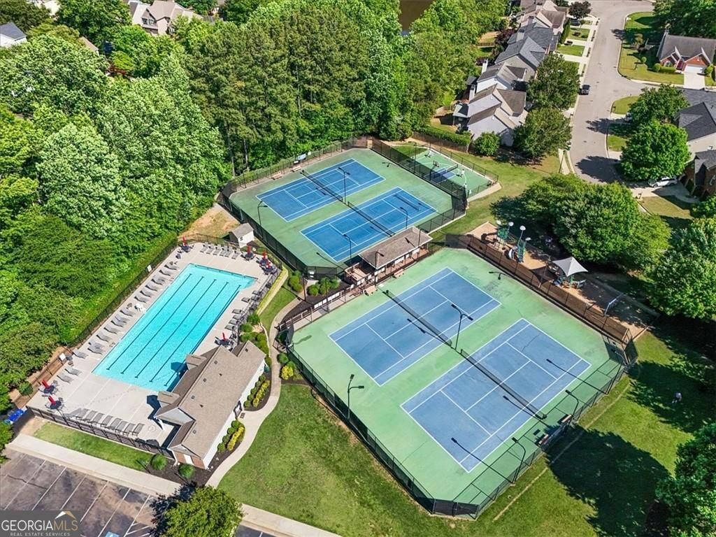 1020 Amber Leaf Court Roswell GA 30076