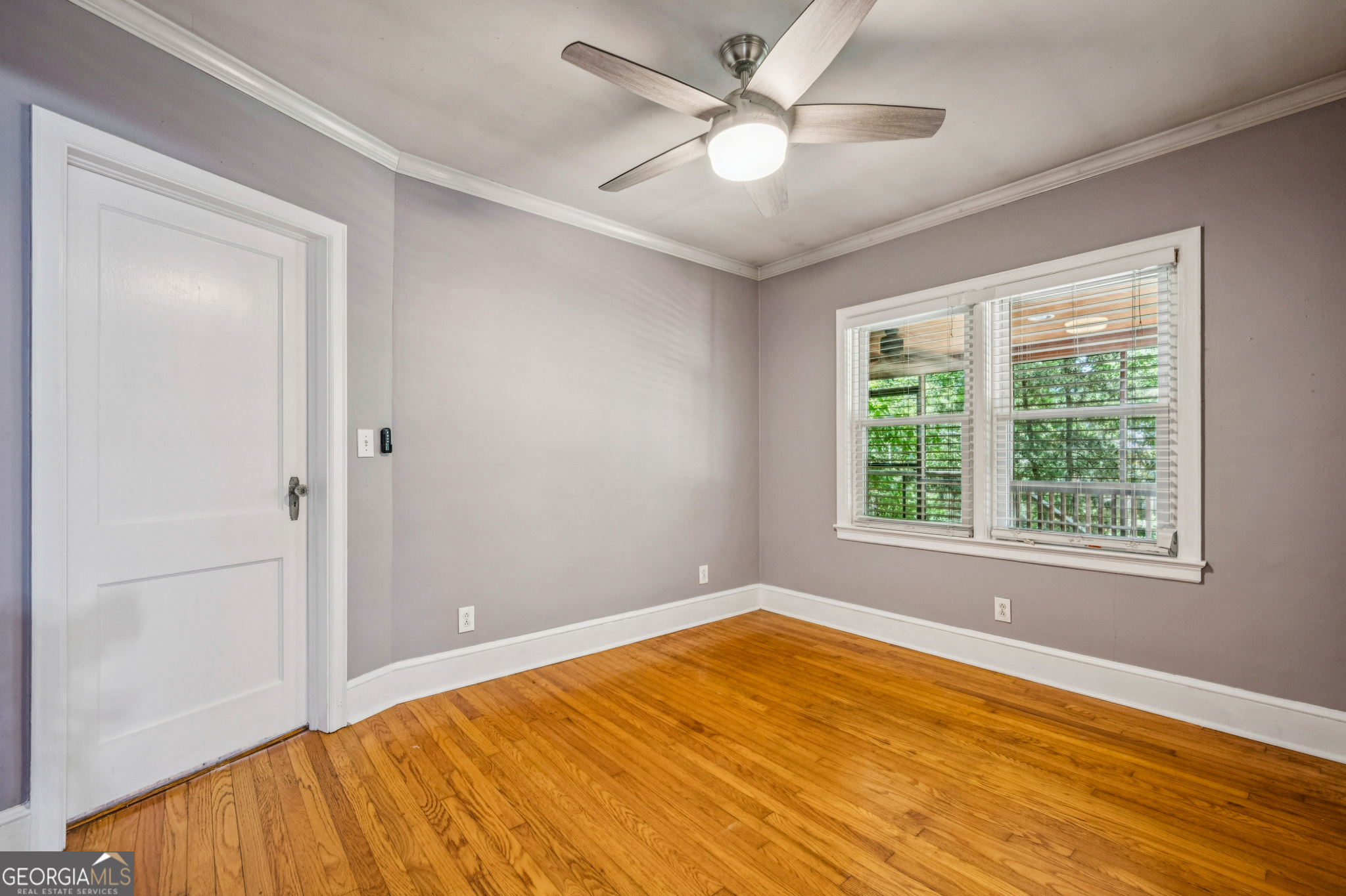 1825 Dorsey Avenue East Point GA 30344