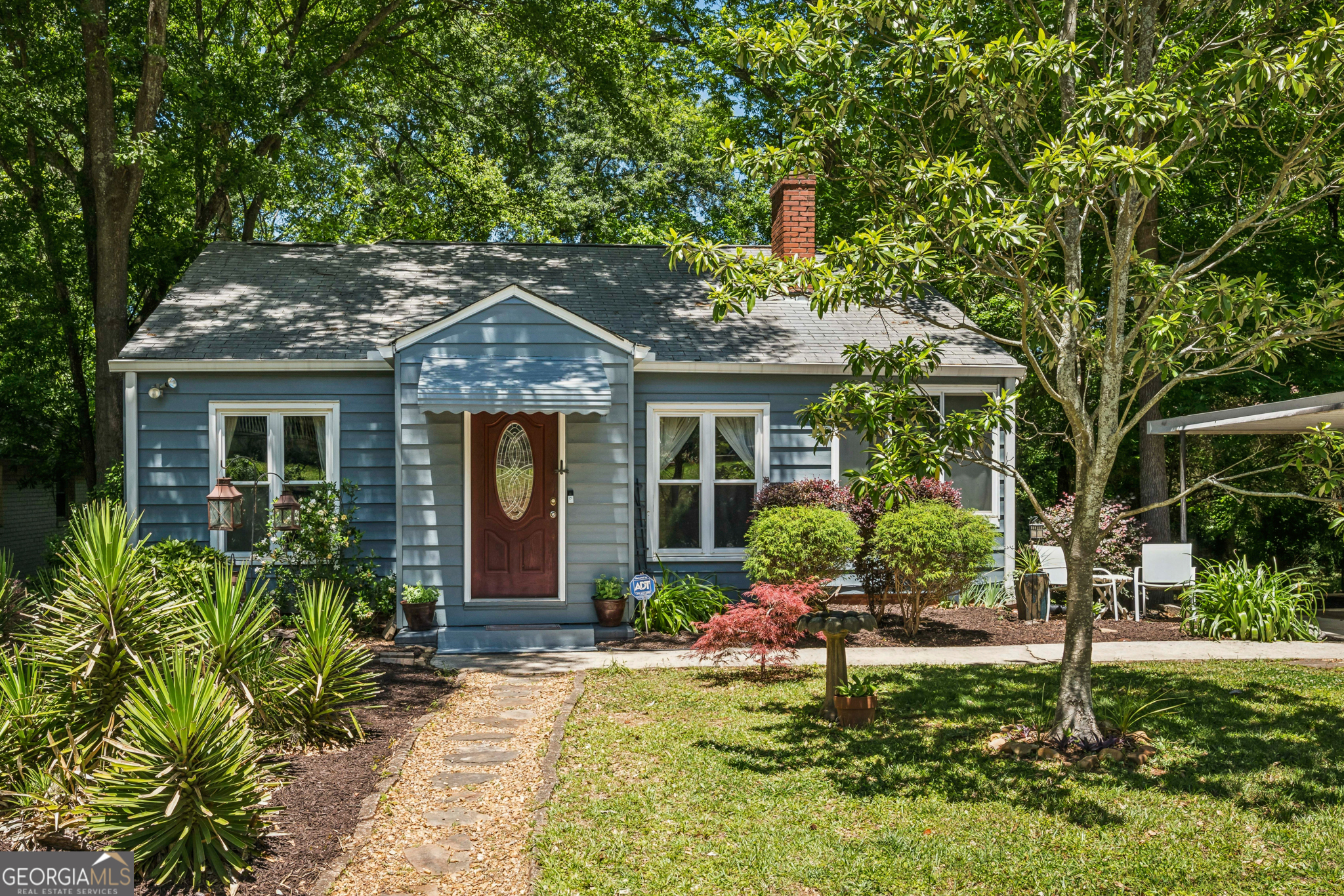 1825 Dorsey Avenue East Point GA 30344