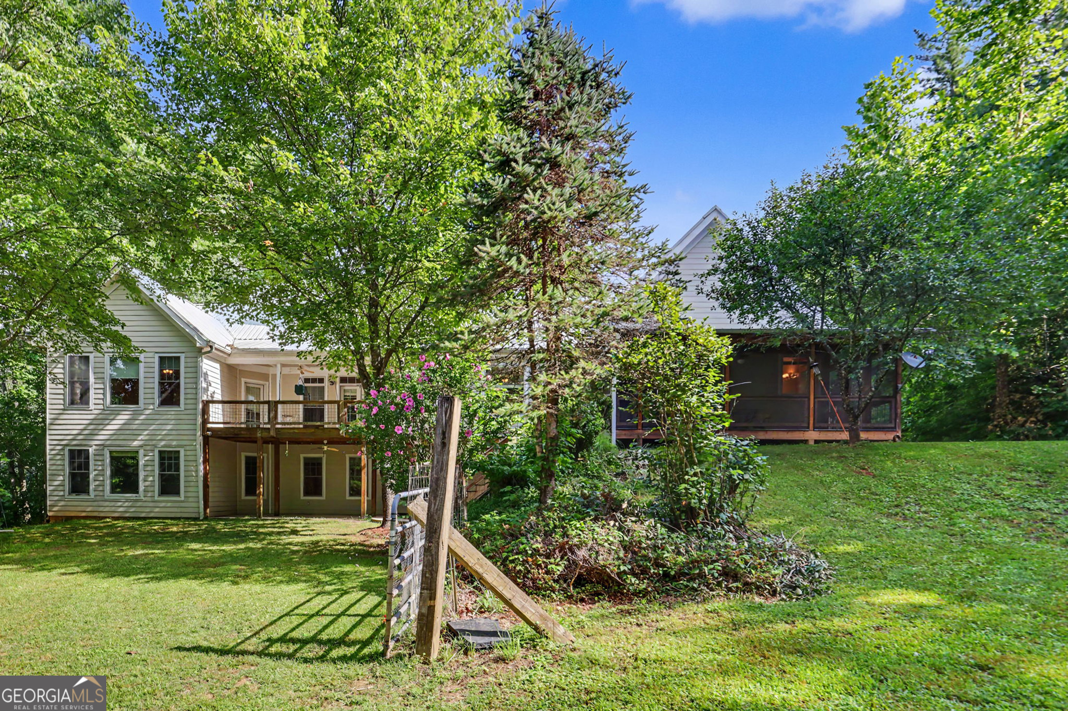 54 Esco Circle Rabun Gap GA 30568