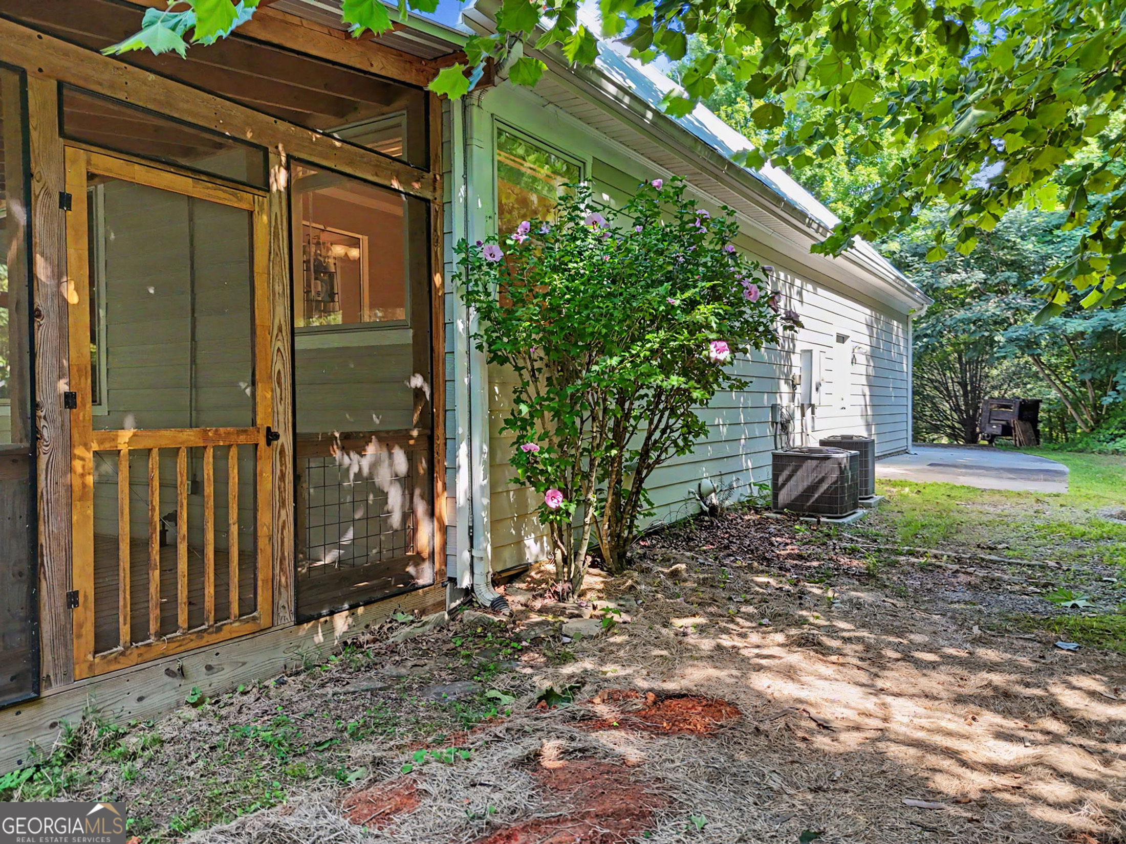 54 Esco Circle Rabun Gap GA 30568