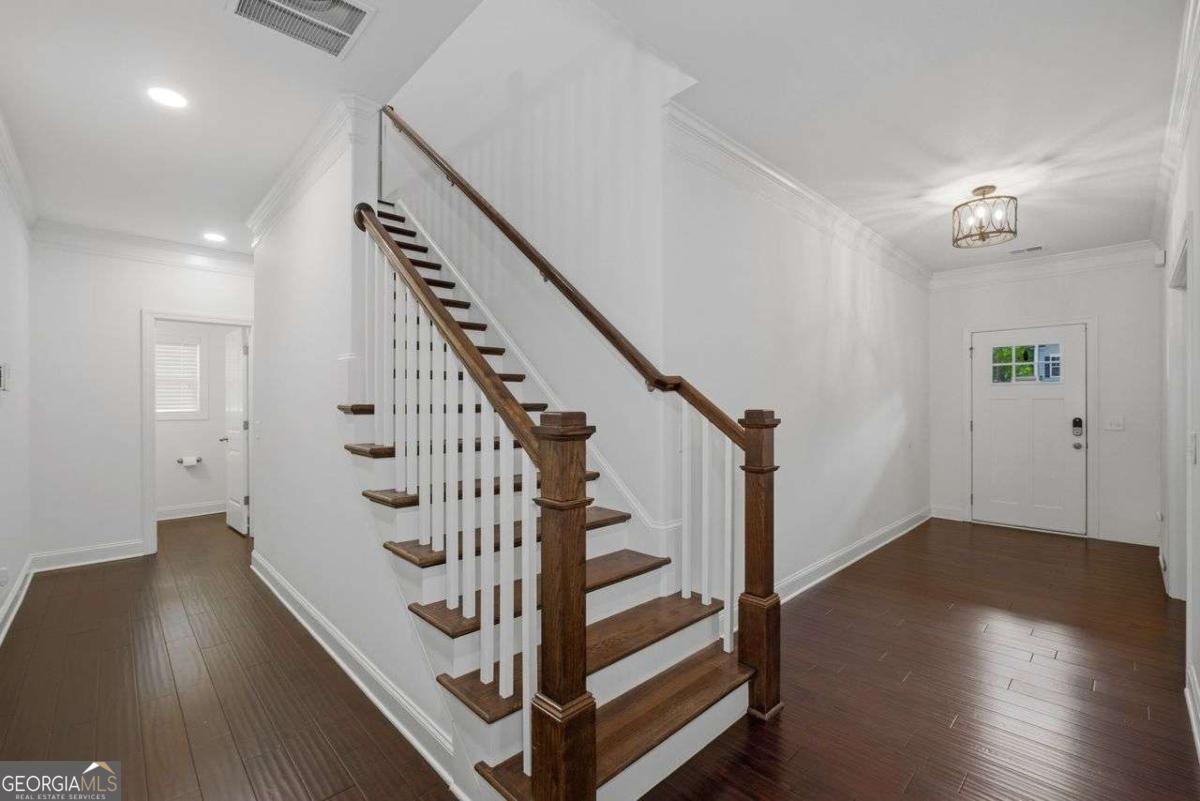 1051 Mclinden Avenue SE Smyrna GA 30080