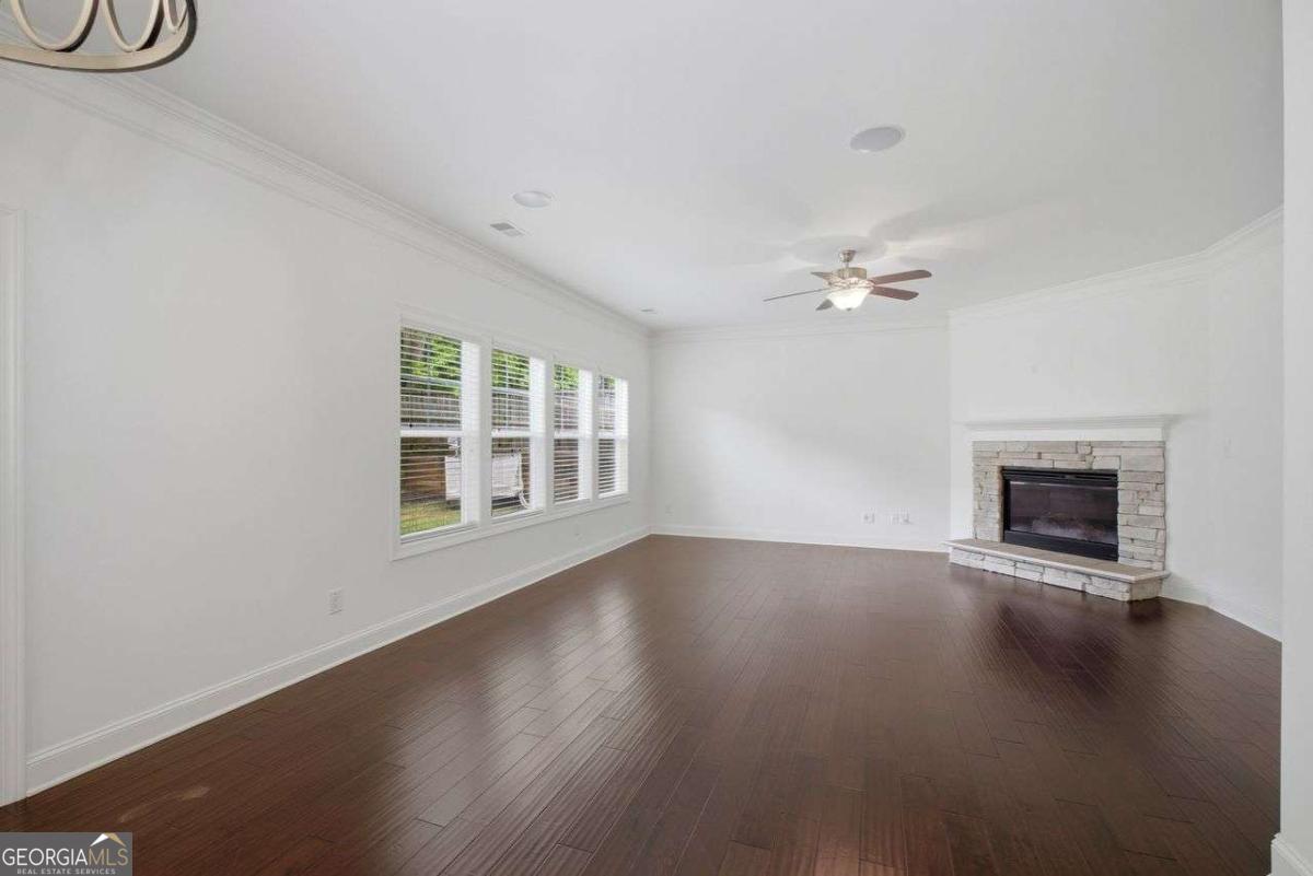 1051 Mclinden Avenue SE Smyrna GA 30080
