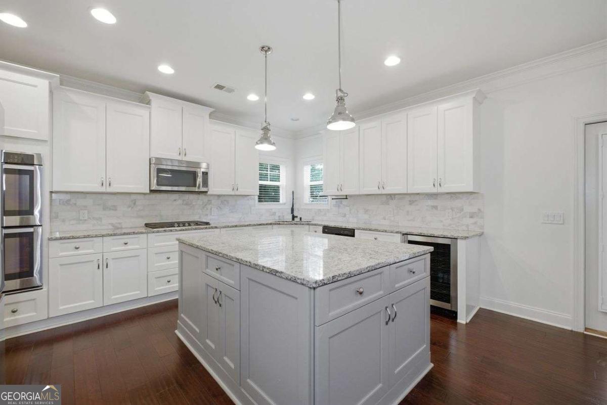 1051 Mclinden Avenue SE Smyrna GA 30080