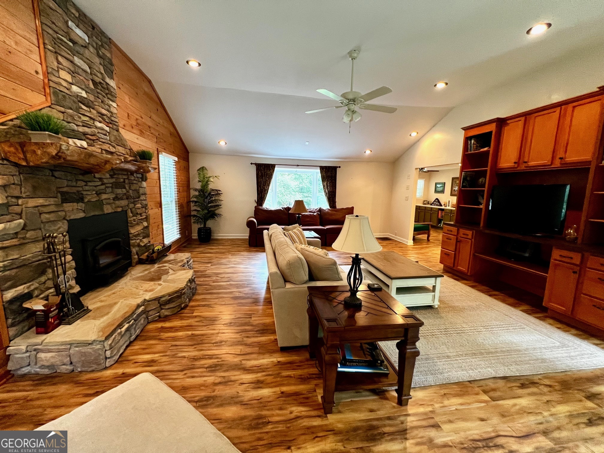 1319 Henry Evans Road Ellijay GA 30536