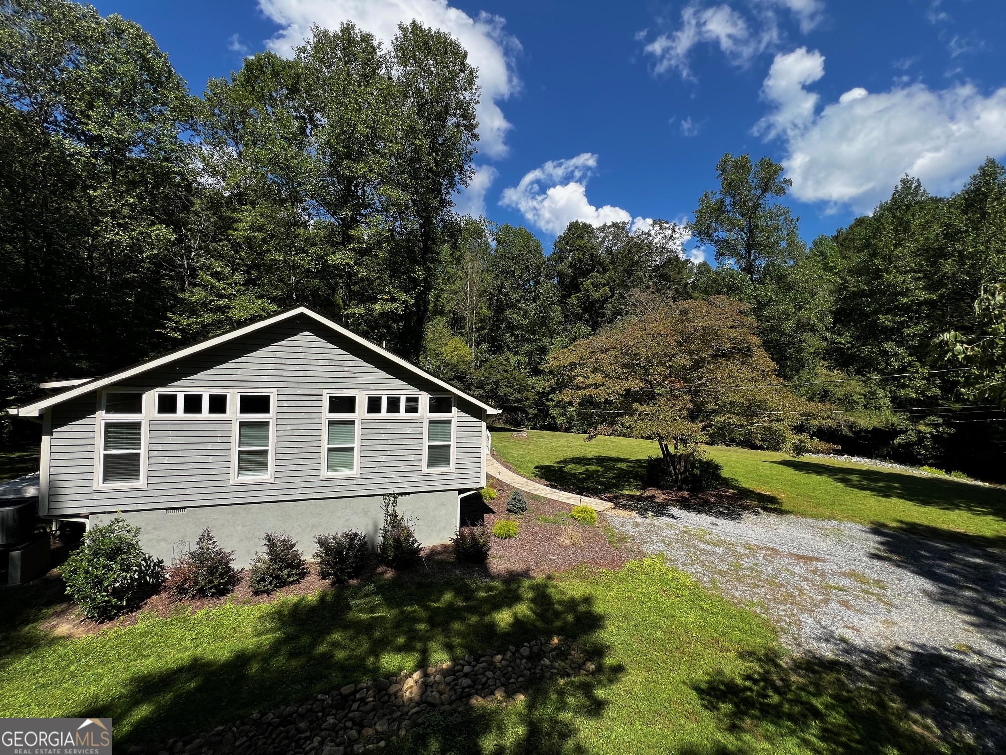 1319 Henry Evans Road Ellijay GA 30536