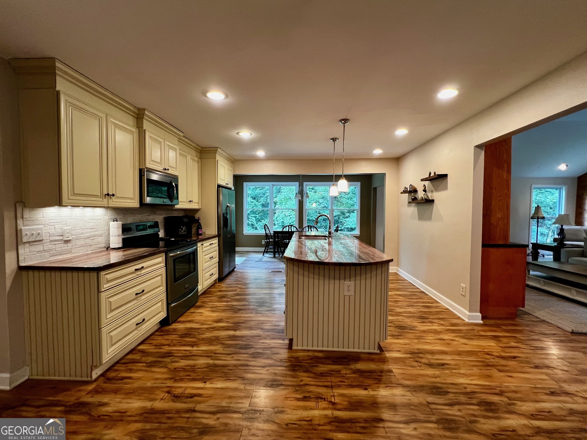 1319 Henry Evans Road Ellijay GA 30536