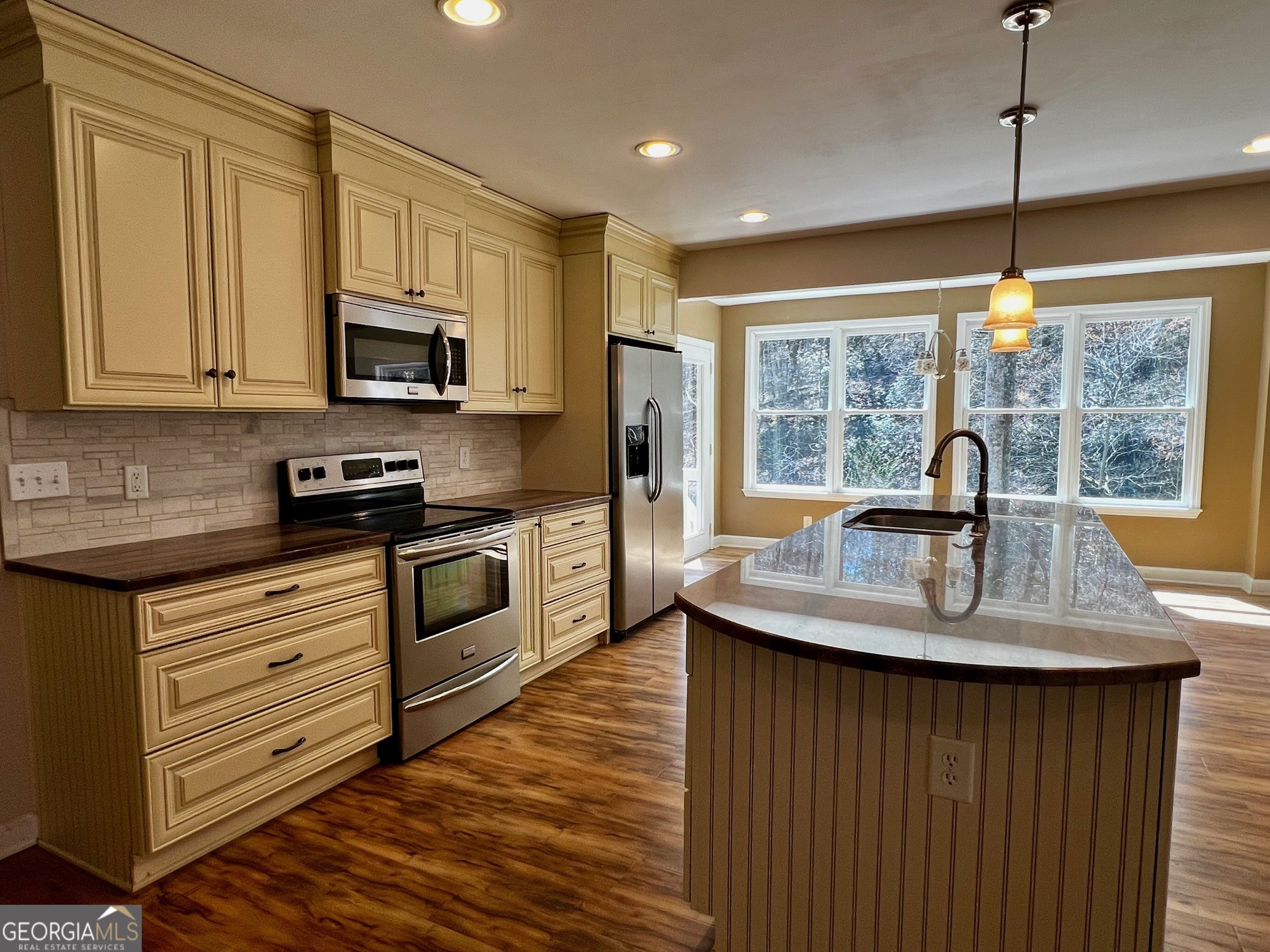 1319 Henry Evans Road Ellijay GA 30536