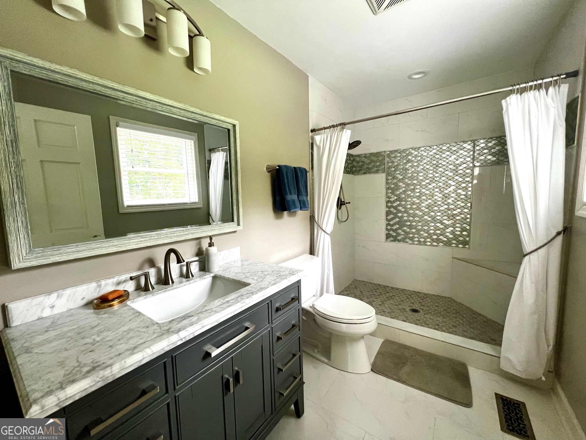 1319 Henry Evans Road Ellijay GA 30536