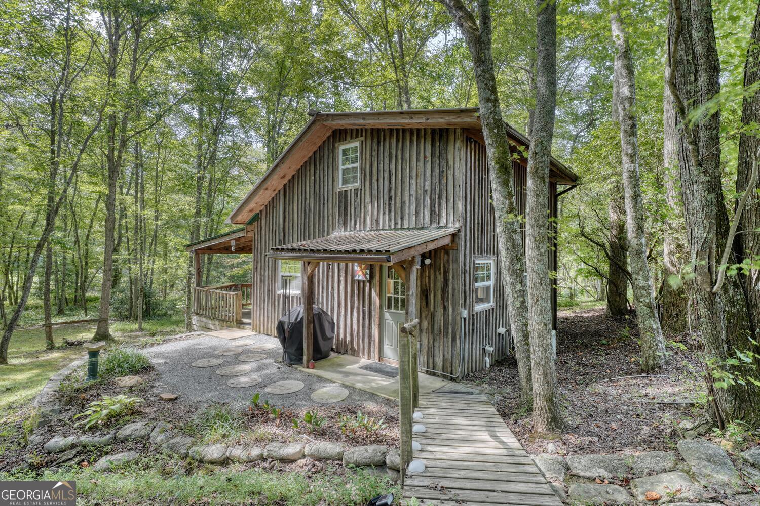 136 Honeybell Lane Blairsville GA 30512