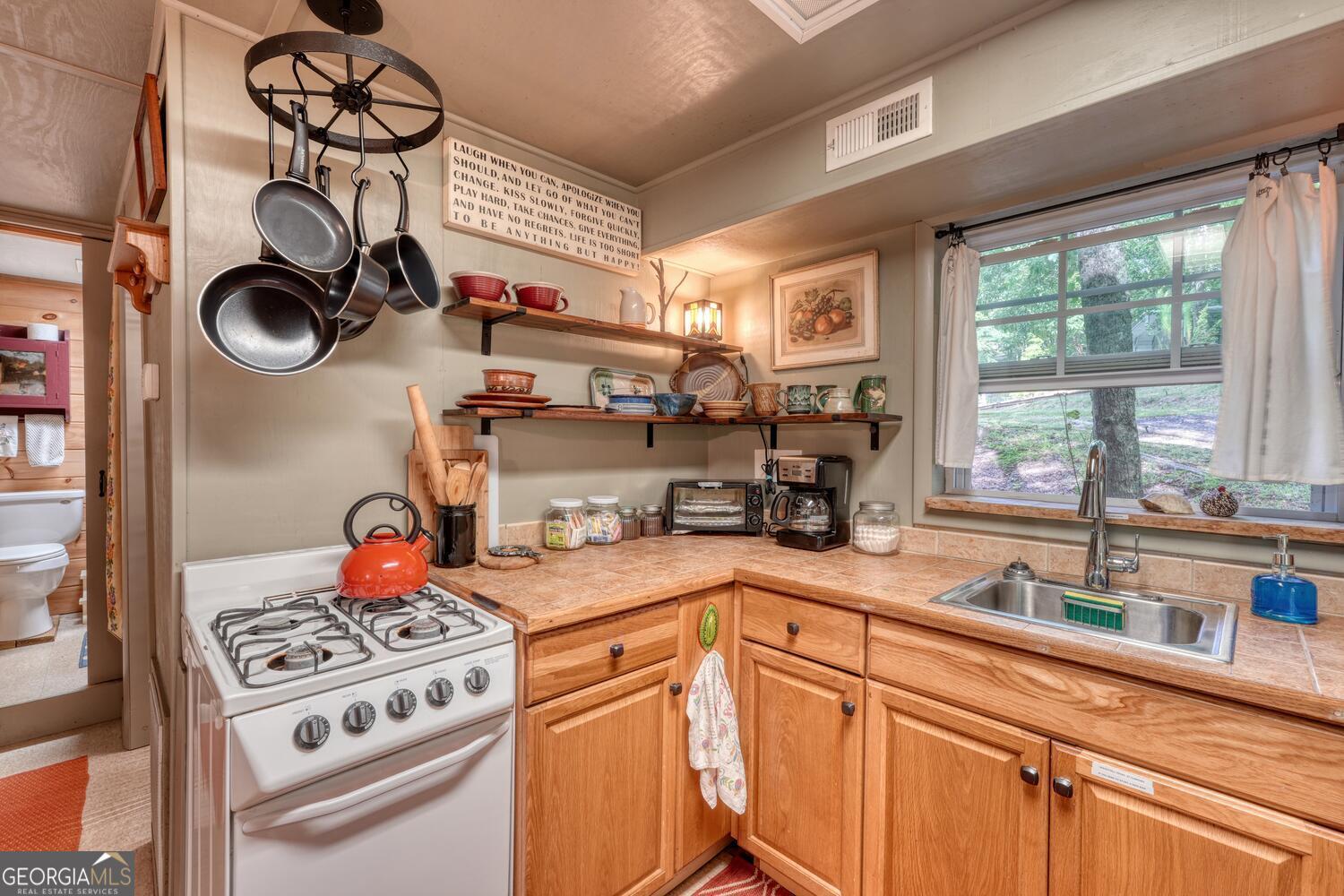 136 Honeybell Lane Blairsville GA 30512