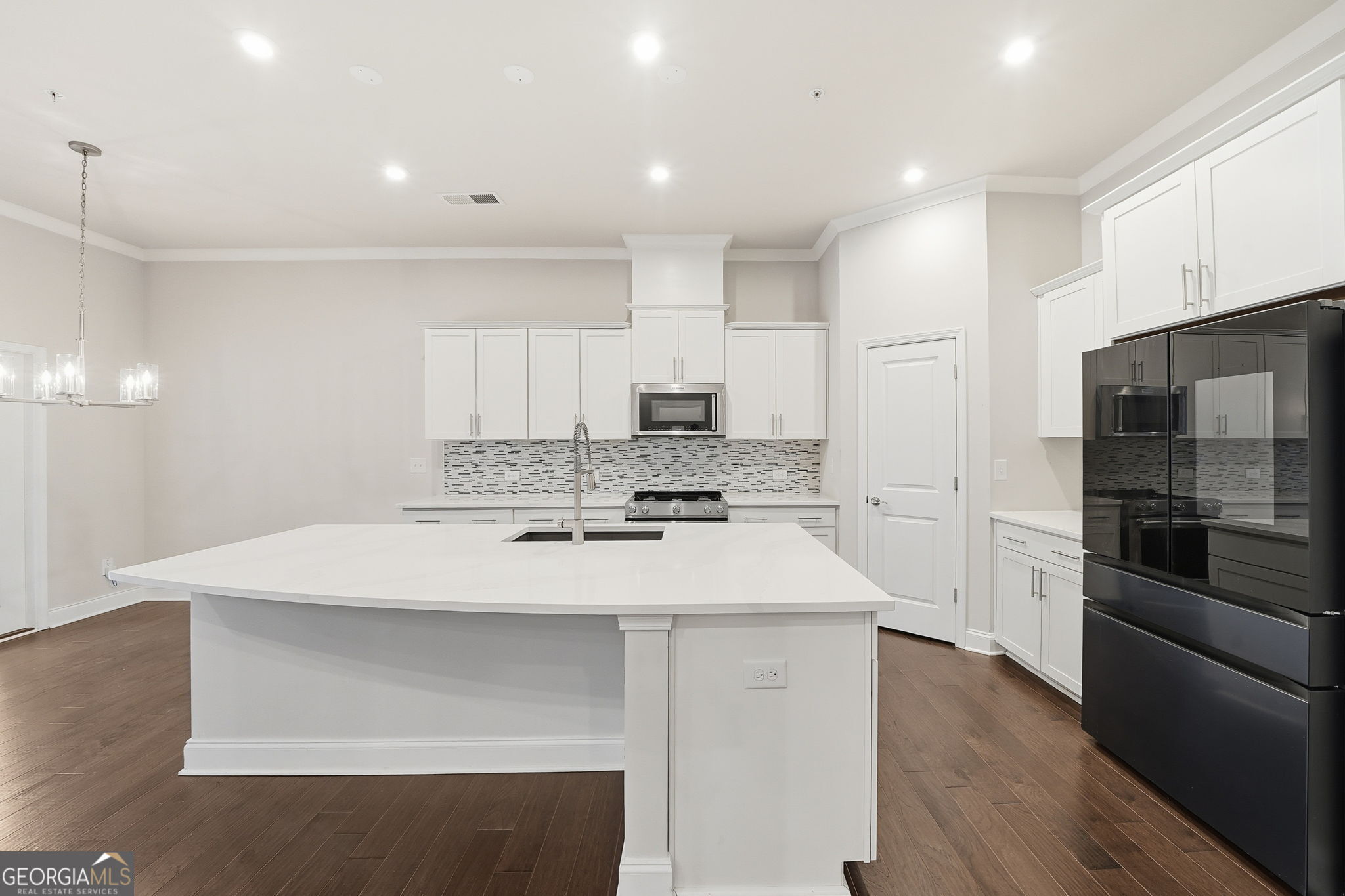 207 Holden Way Woodstock GA 30189