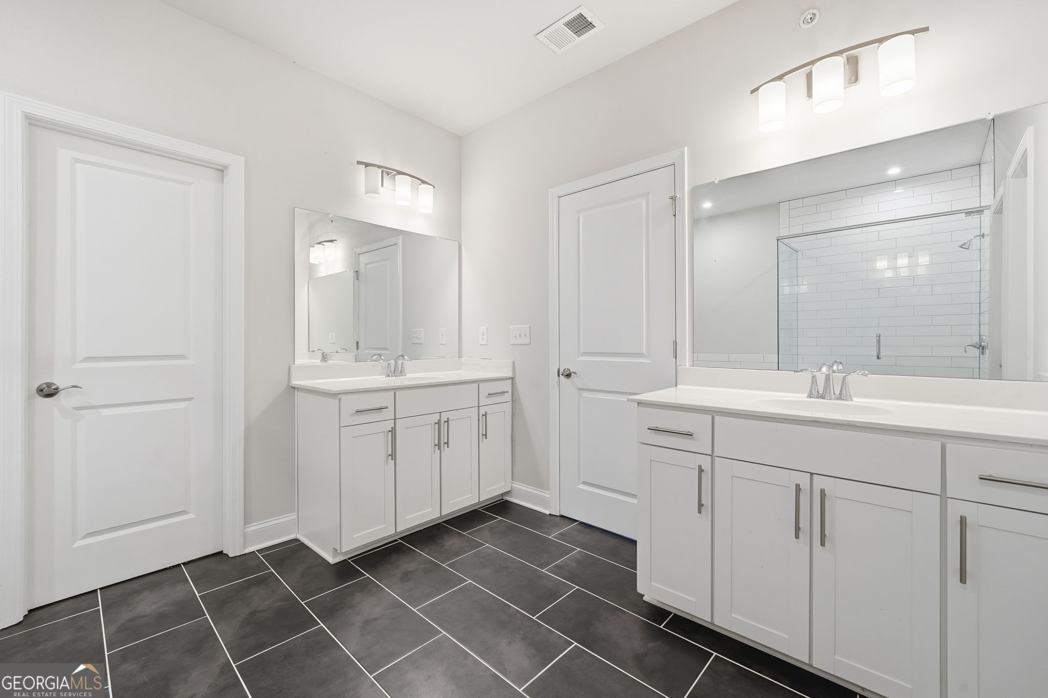 207 Holden Way Woodstock GA 30189
