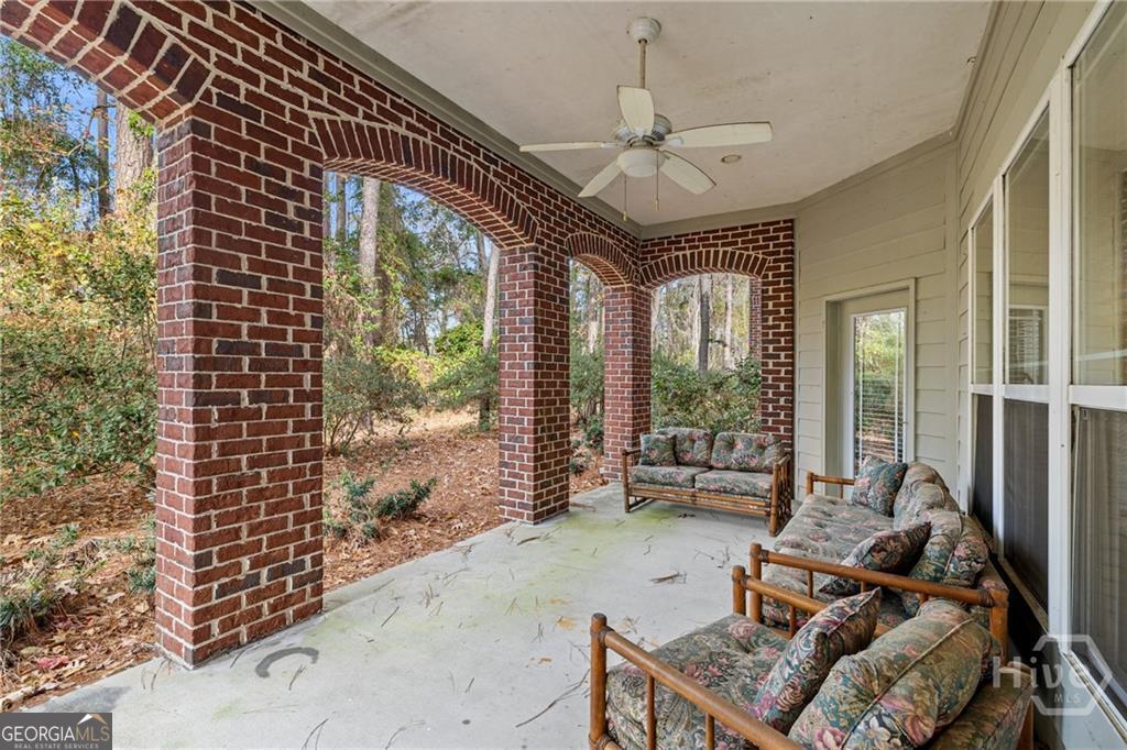 401 River Oaks Drive Richmond Hill GA 31324